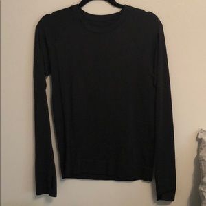 Lululemon running long sleeve